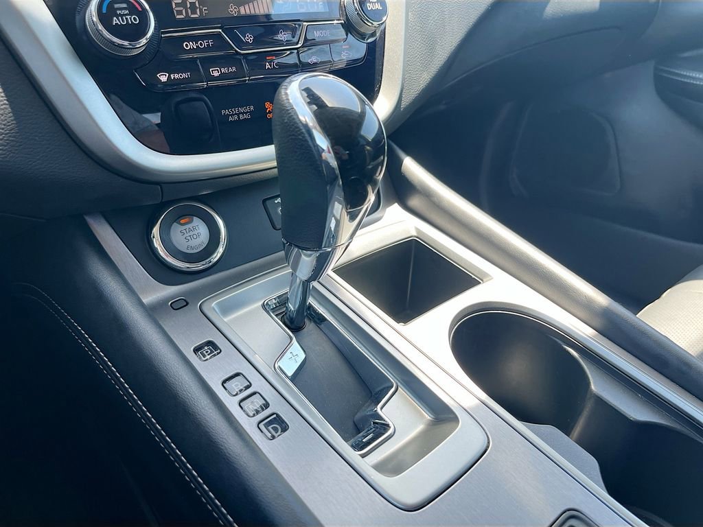 Used 2024 Nissan Murano SL FWD image 17