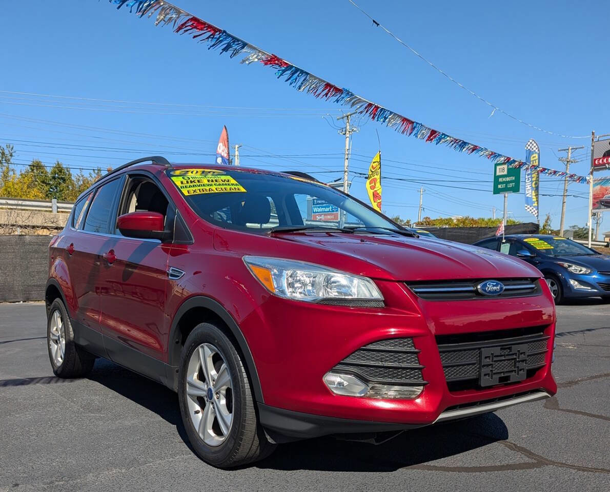 Used 2016 Ford Escape SE w/ Equipment Group 201A image 1