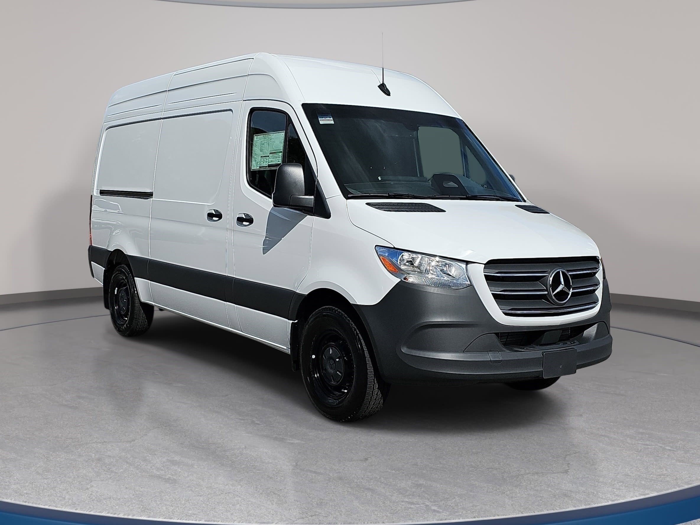 New 2026 Mercedes-Benz Sprinter 144 Cargo image 3