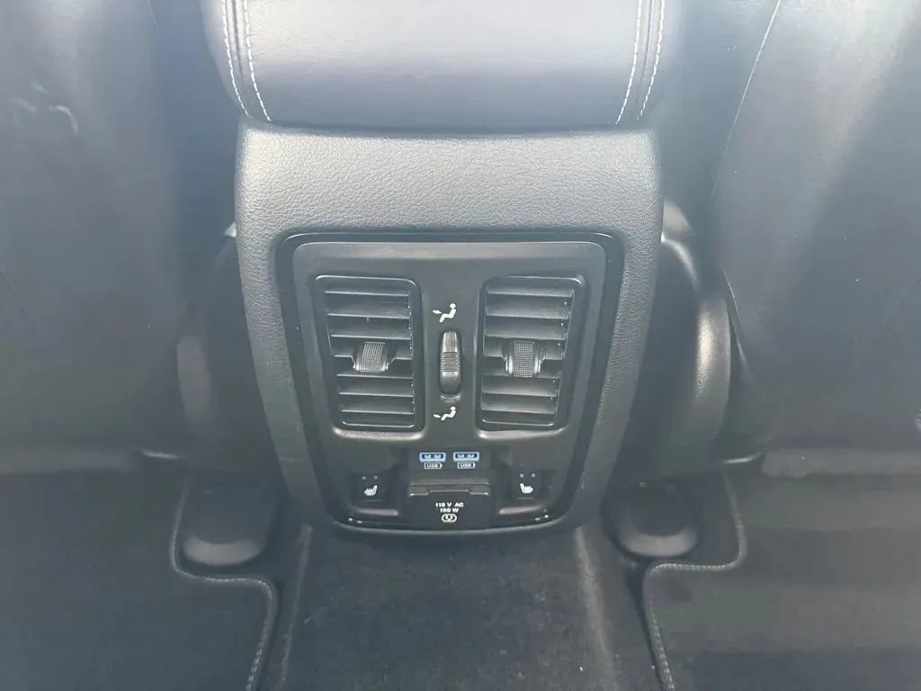 Used 2022 Dodge Durango SRT w/ Technology Group AWD/4WD image 30