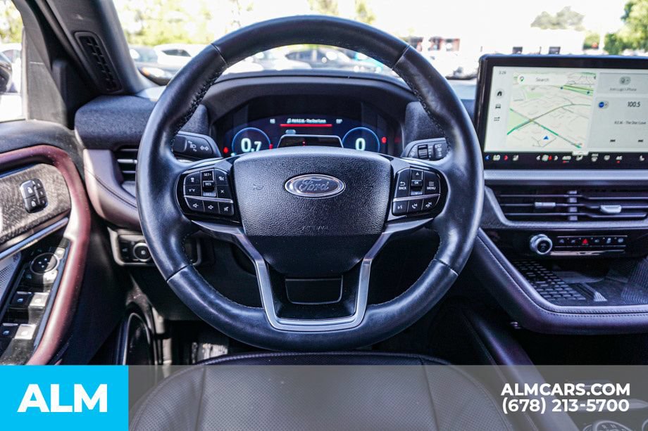Used 2025 Ford Explorer Platinum w/ LUX Leather Package AWD/4WD image 29