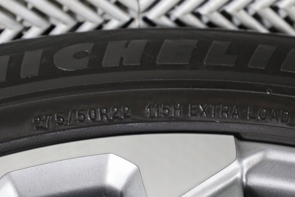 Used 2021 GMC Yukon Denali w/ Denali Premium Package image 54