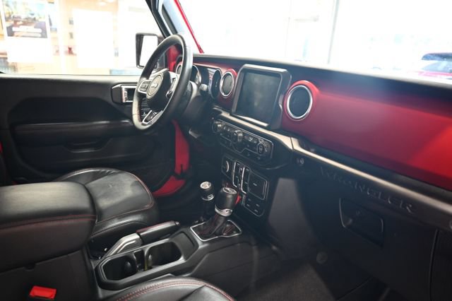 Used 2018 Jeep Wrangler Unlimited Rubicon AWD/4WD image 13
