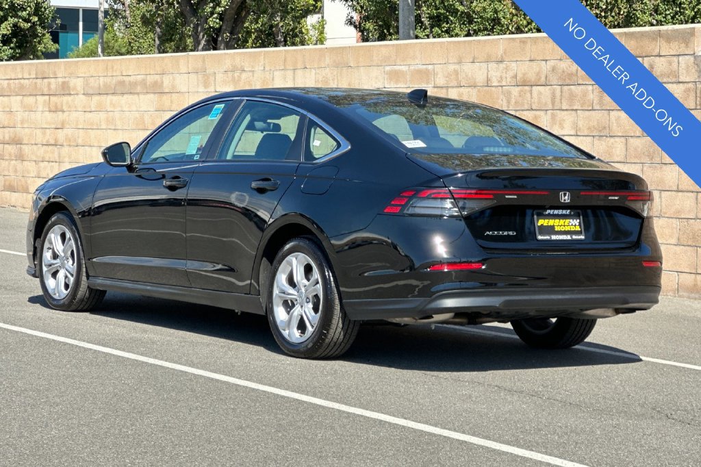 Certified 2025 Honda Accord LX image 6