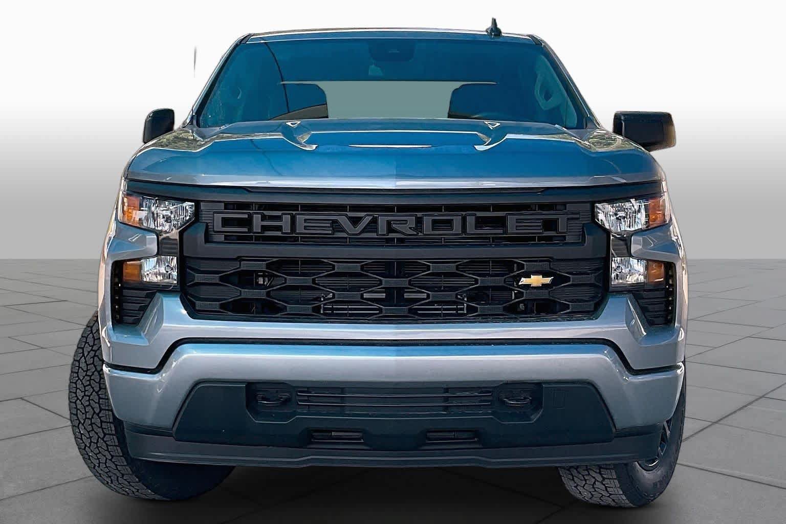 New 2026 Chevrolet Silverado 1500 Custom w/ Turbomax Blackout Package AWD/4WD image 3