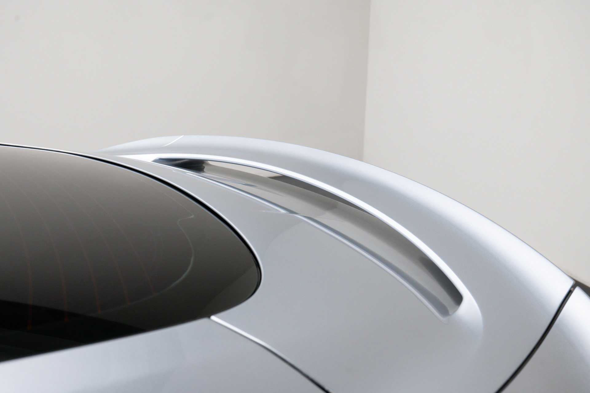 Used 2014 Aston Martin Vanquish Coupe RWD image 14