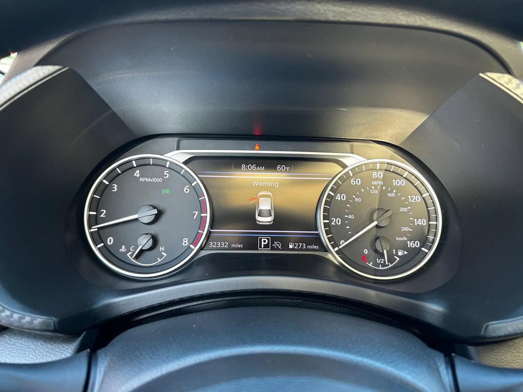 Used 2025 Nissan Sentra SV FWD image 13