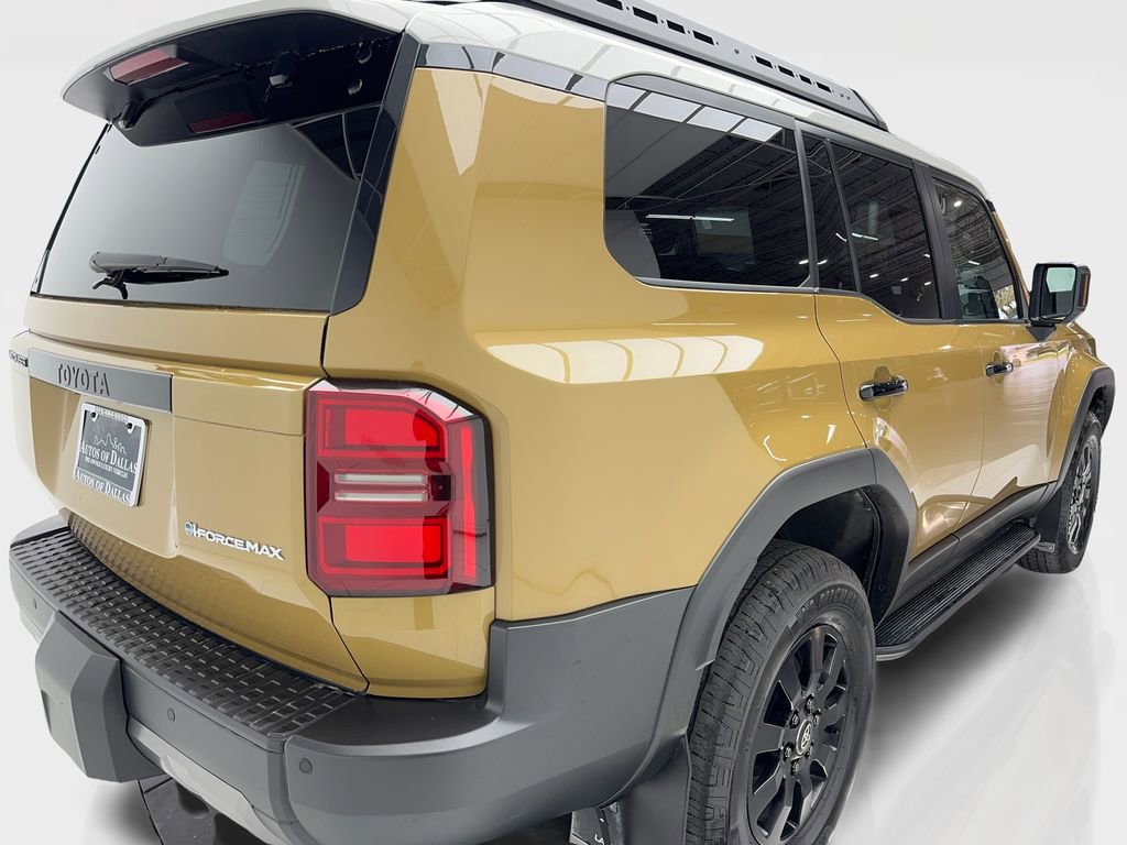 Used 2024 Toyota Land Cruiser image 9