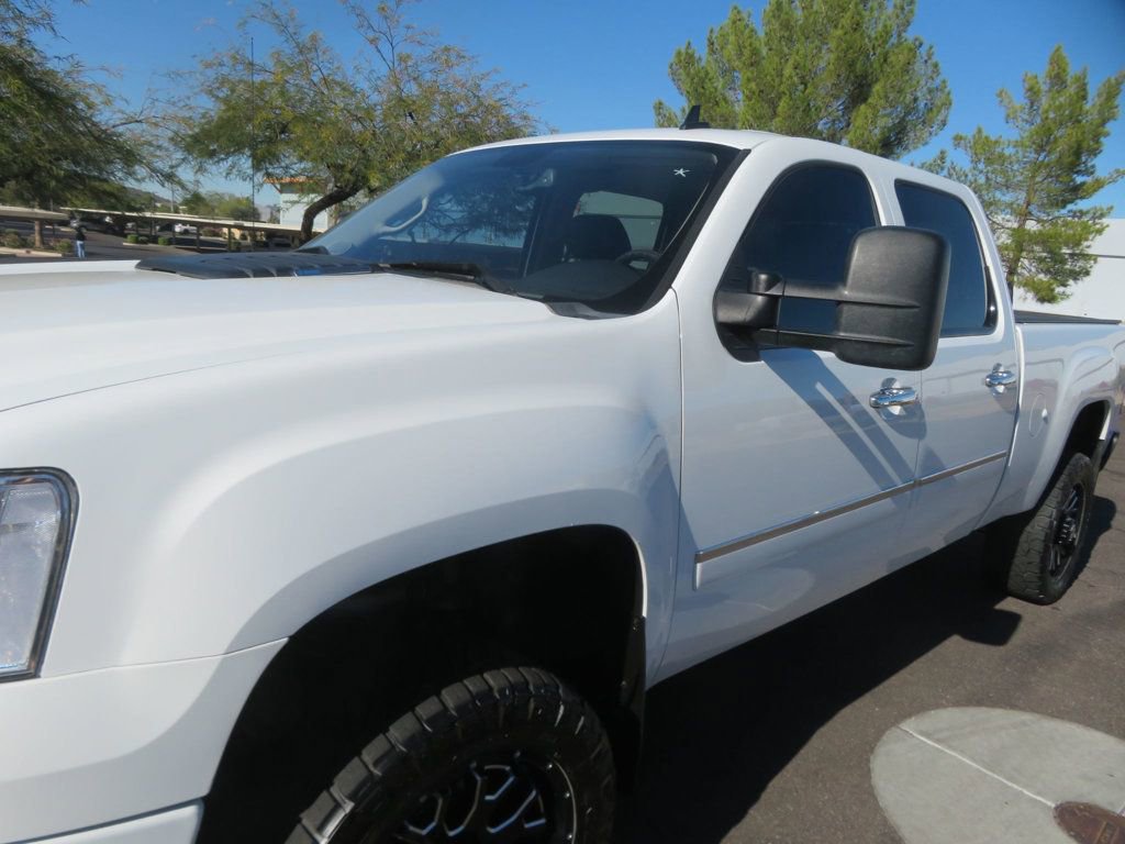 Used 2013 GMC Sierra 2500 Denali image 8