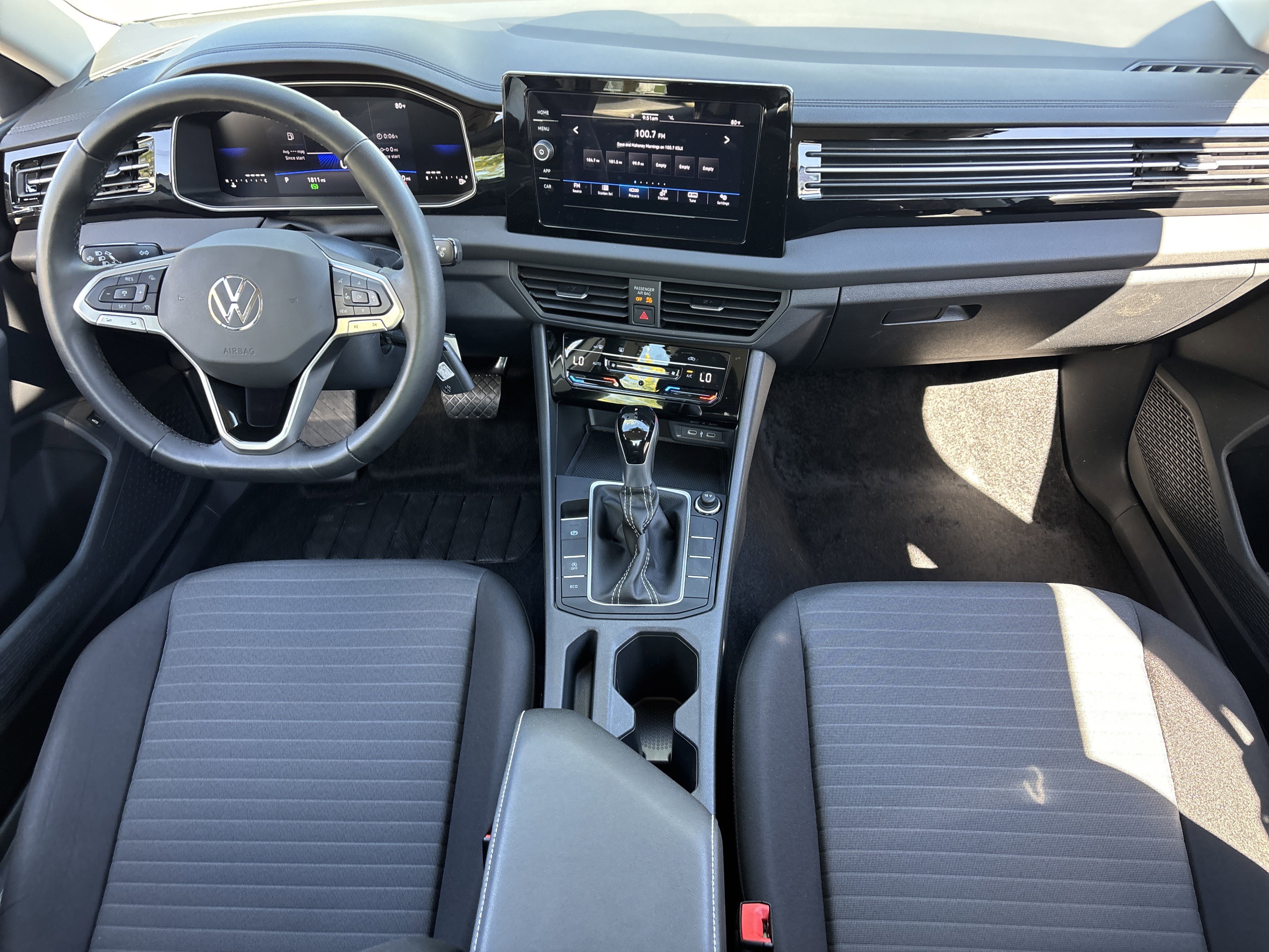 Used 2025 Volkswagen Jetta S image 13