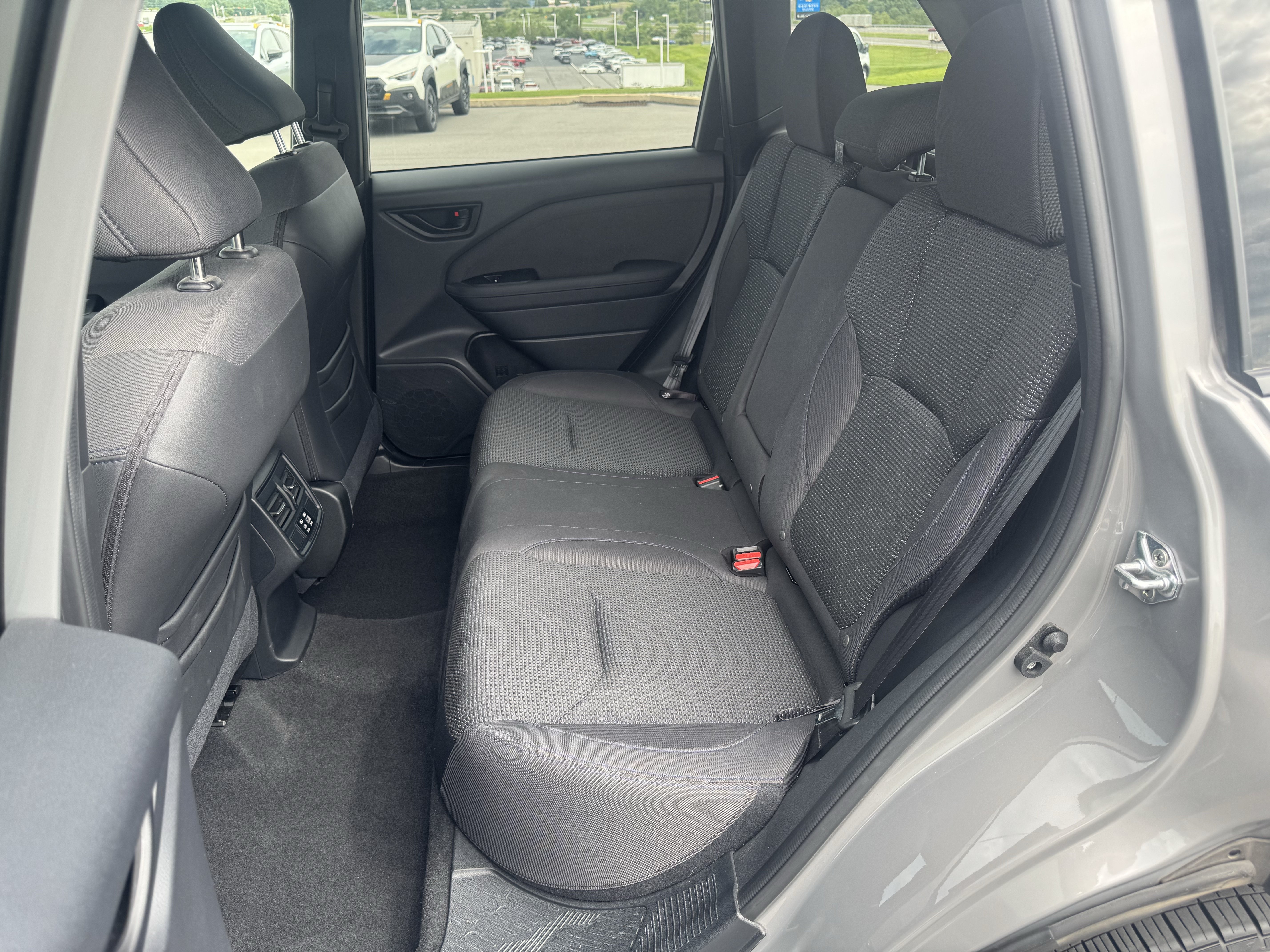 Certified 2025 Subaru Forester Premium w/ Convenience Package #1 AWD/4WD image 13