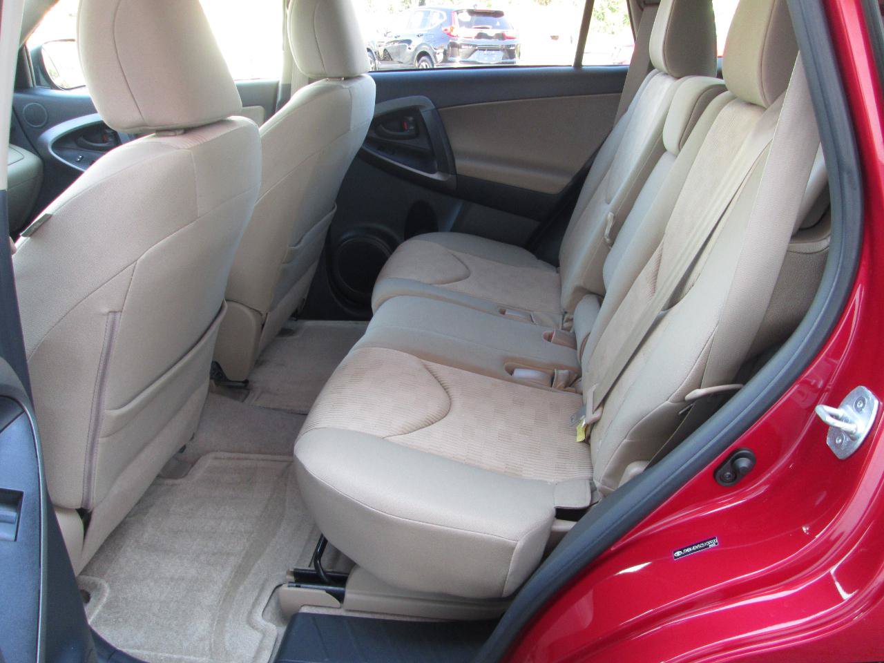 Used 2012 Toyota RAV4 4WD V6 w/ Tow Prep Pkg image 25