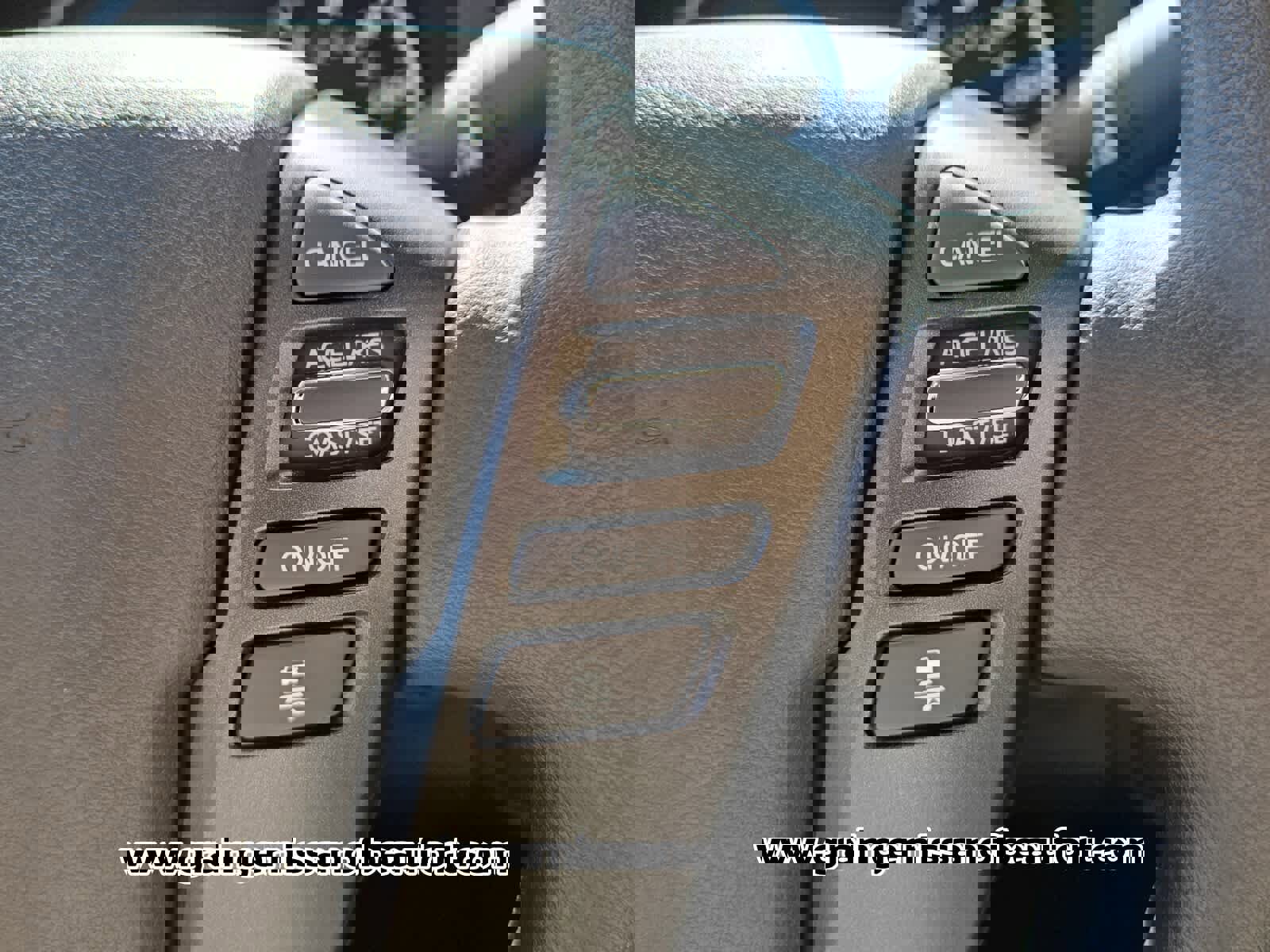 New 2026 Nissan Frontier S image 13