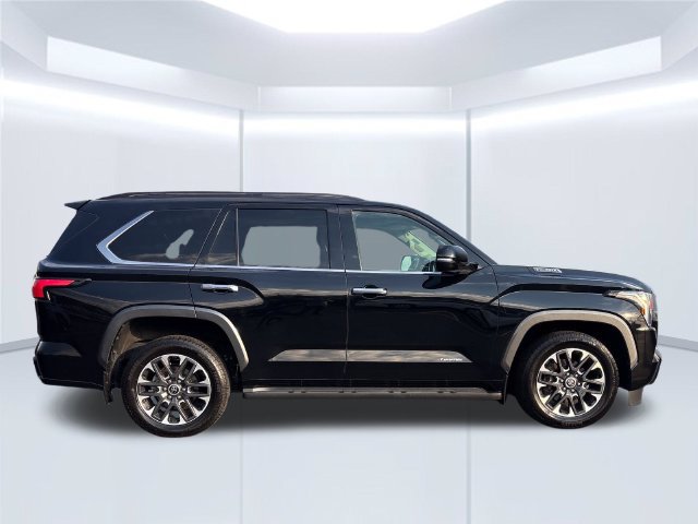Certified 2023 Toyota Sequoia Limited AWD/4WD image 6