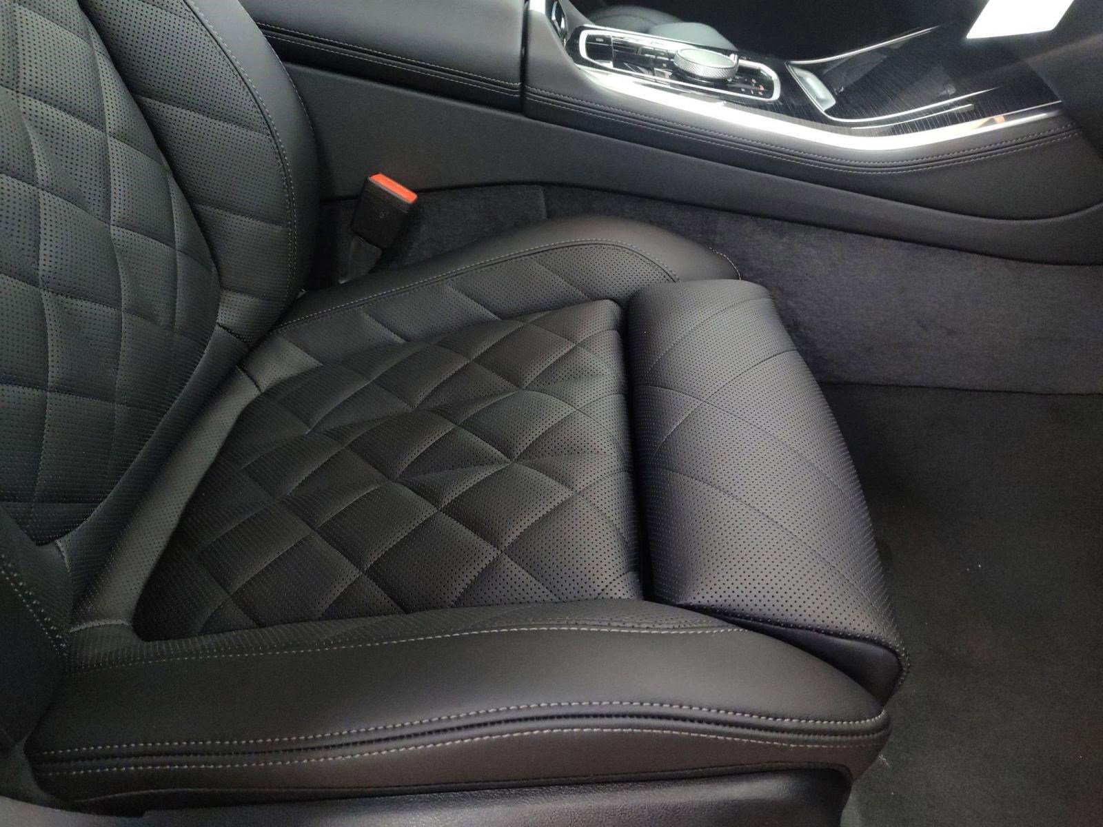 Used 2026 BMW X5 xDrive40i w/ M Sport Package image 27