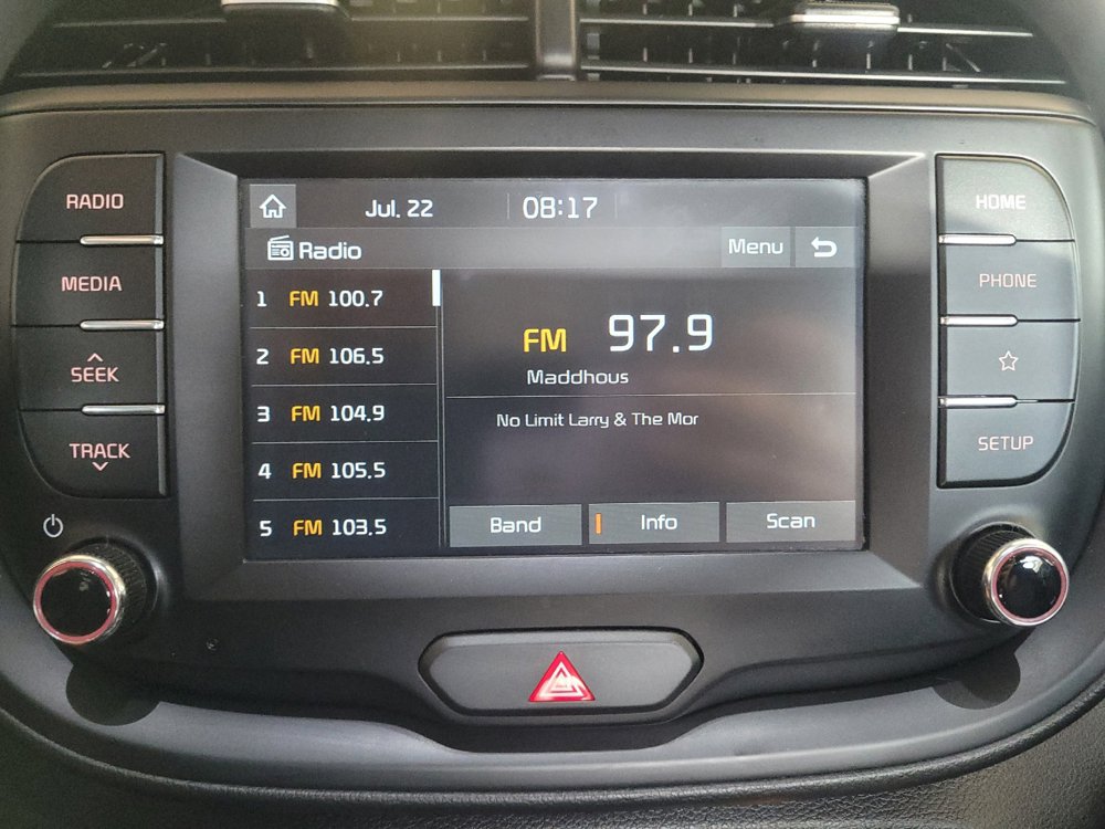 Used 2021 Kia Soul GT-Line FWD image 25