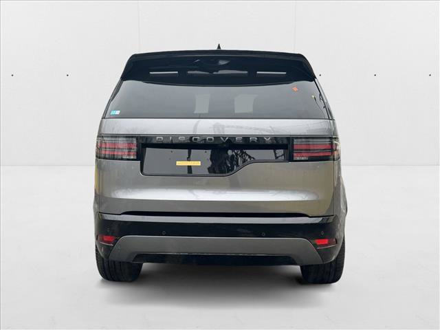 Certified 2024 Land Rover Discovery Dynamic SE image 8
