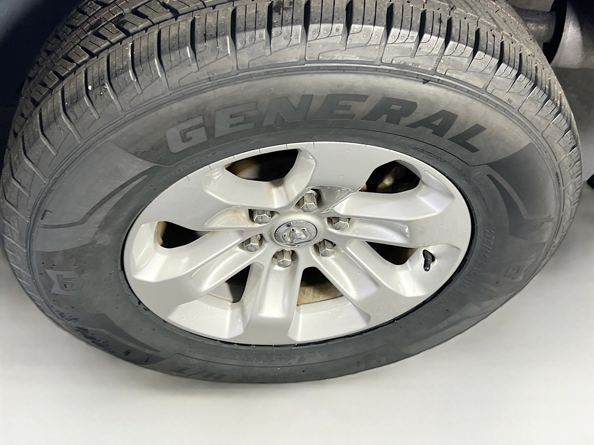 Used 2022 RAM 1500 Laramie image 30