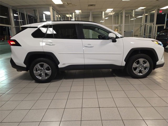 Used 2024 Toyota RAV4 LE image 9