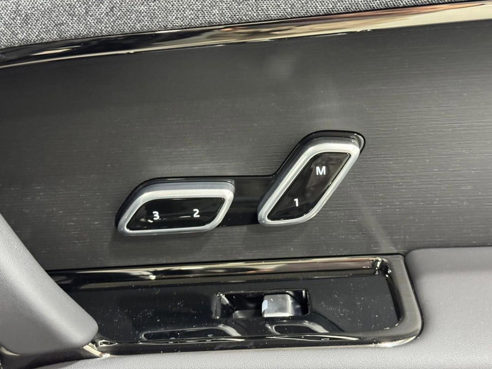 New 2026 Land Rover Range Rover Sport SE image 20