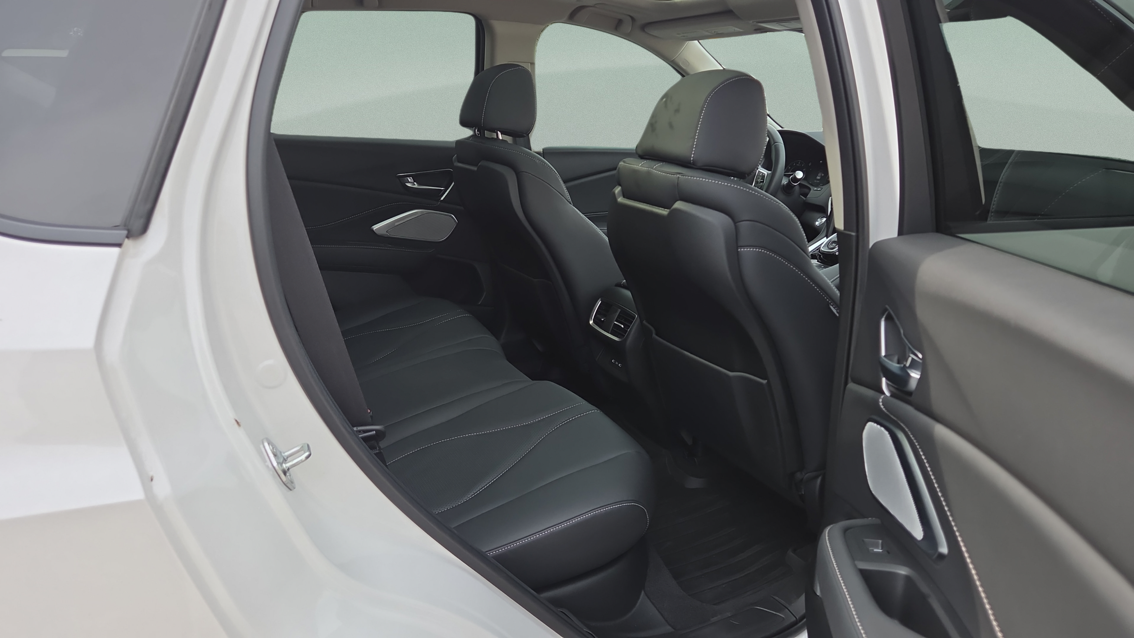 Used 2023 Acura RDX FWD w/ Technology Package image 15