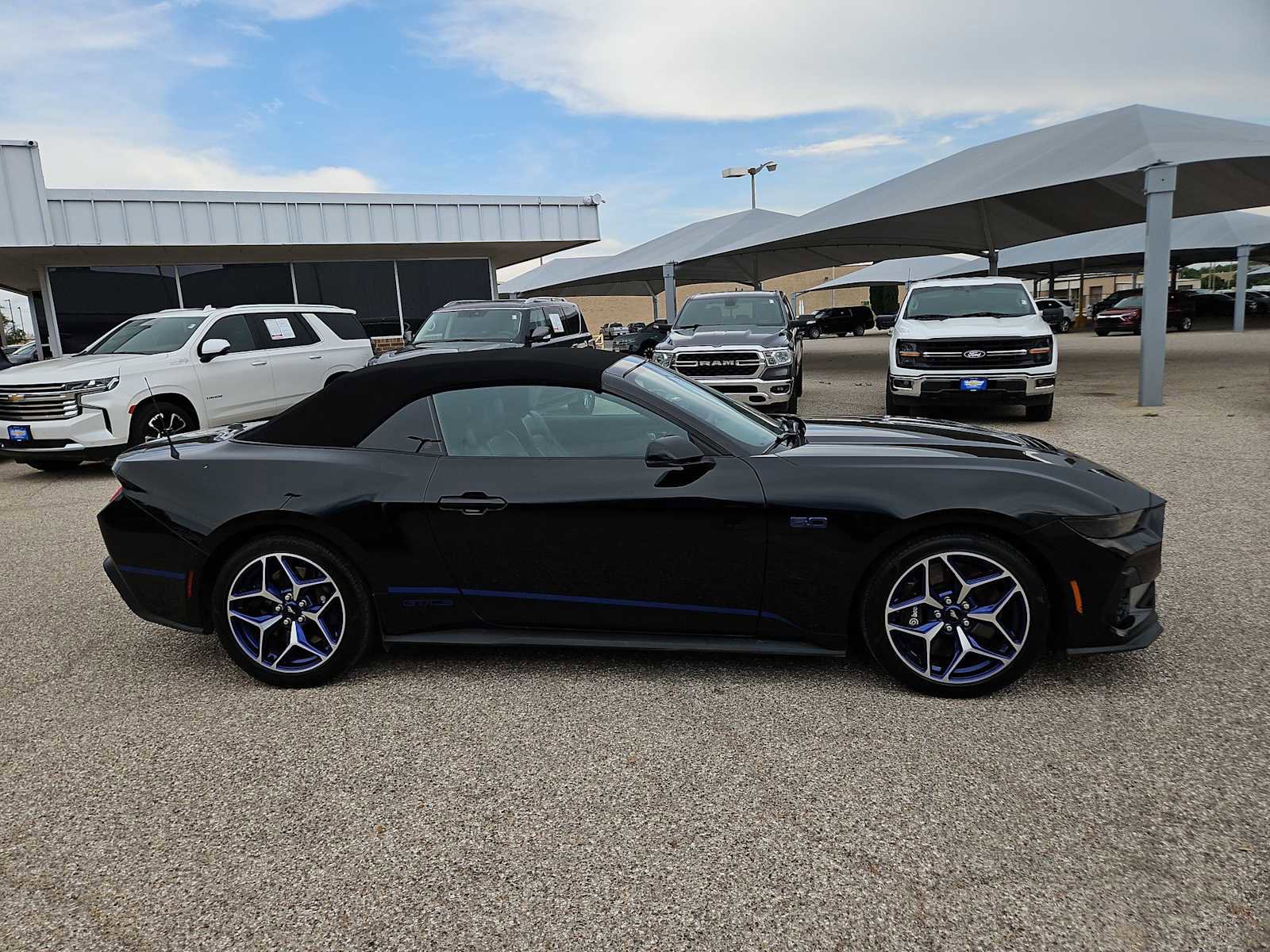 Used 2025 Ford Mustang GT Premium w/ GT Performance Package RWD image 9