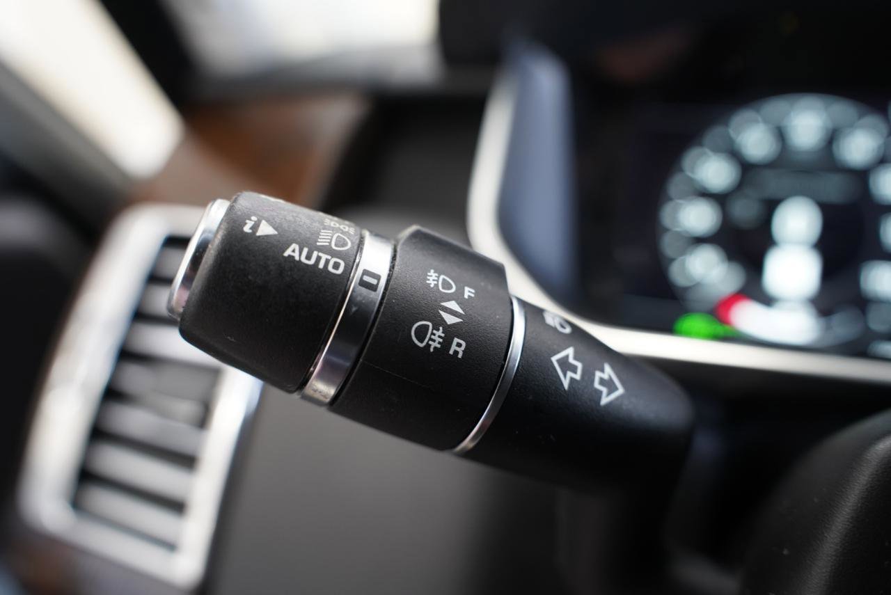 Used 2018 Land Rover Range Rover Supercharged image 14