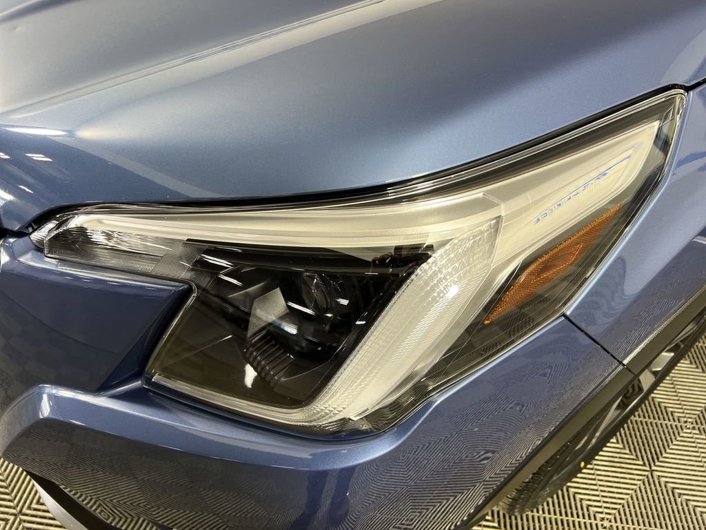 Used 2022 Subaru Forester Touring w/ Popular Package #3 image 36