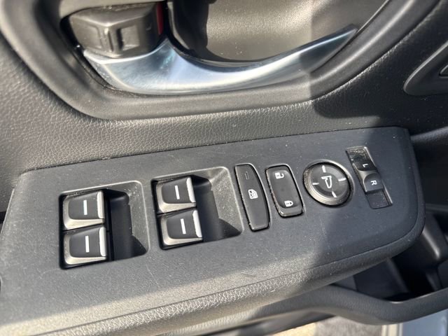Used 2024 Honda Pilot Touring image 14