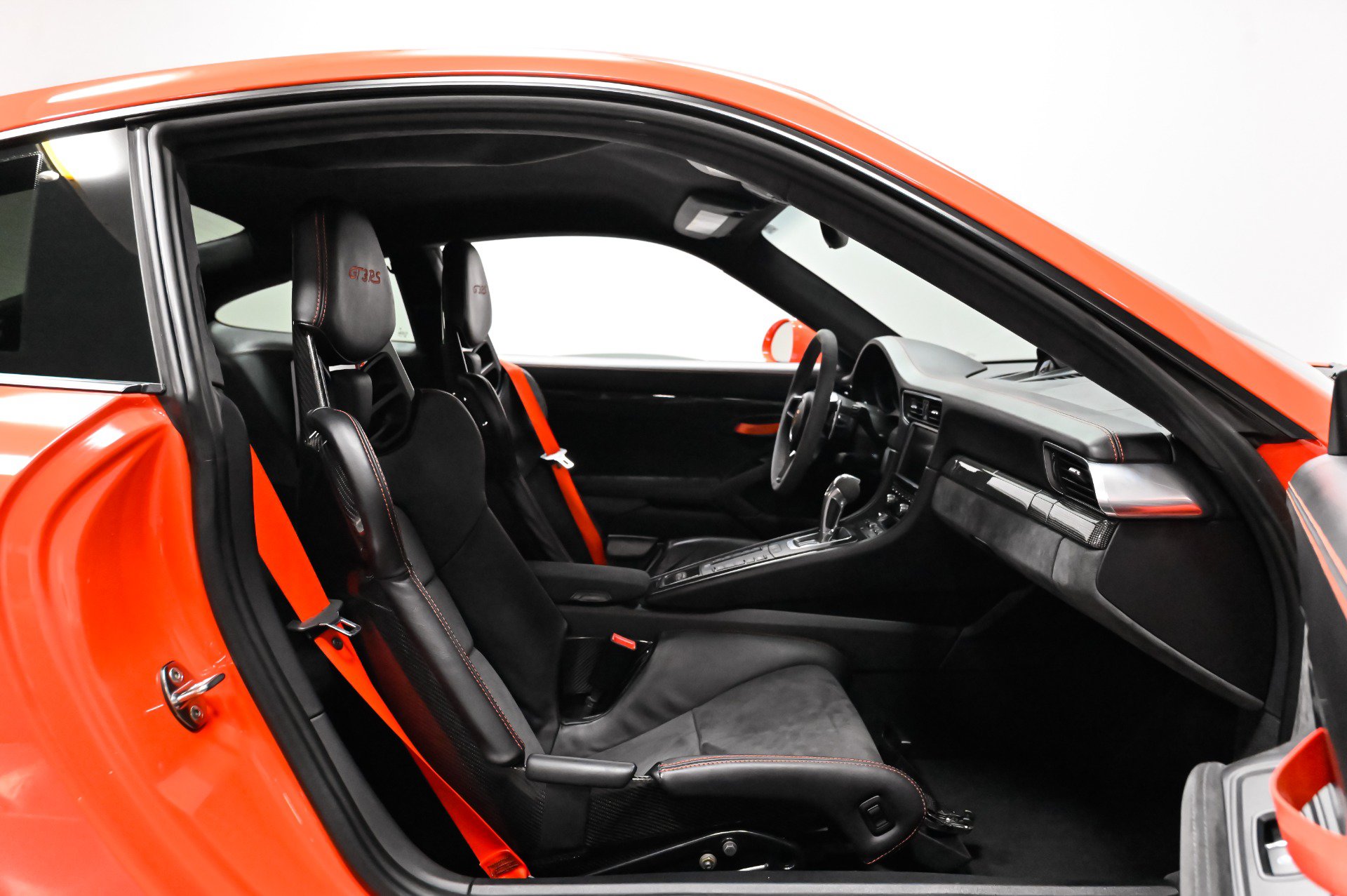 Used 2016 Porsche 911 GT3 RS RWD image 39