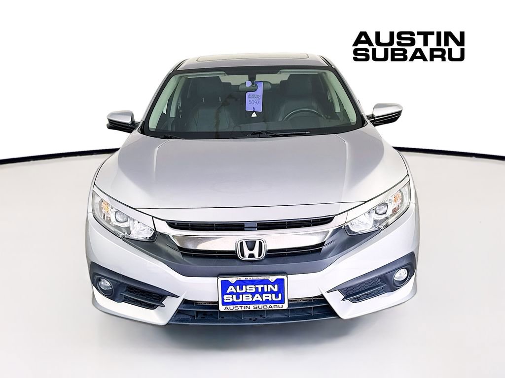 Used 2018 Honda Civic EX-T image 2