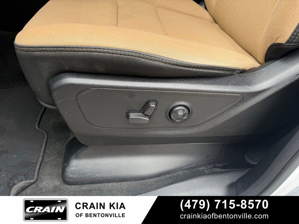 Used 2021 RAM 1500 Big Horn AWD/4WD image 12