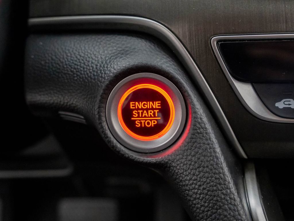 Used 2018 Honda Accord LX image 22