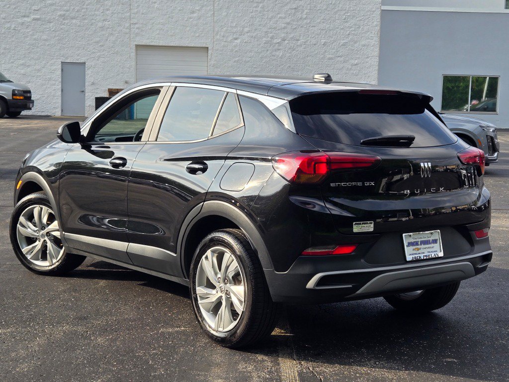 Certified 2025 Buick Encore GX Preferred FWD image 14