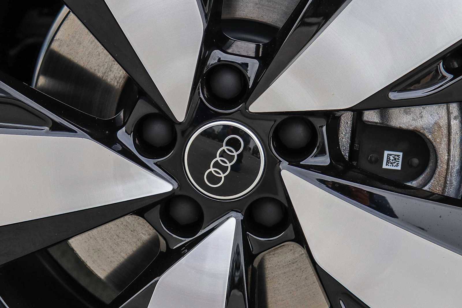 New 2025 Audi A5 2.0T Premium Plus image 15