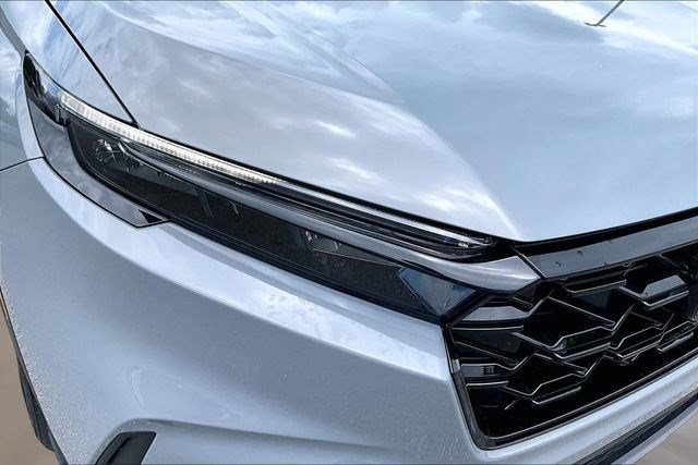 Certified 2025 Honda CR-V Sport-L image 28
