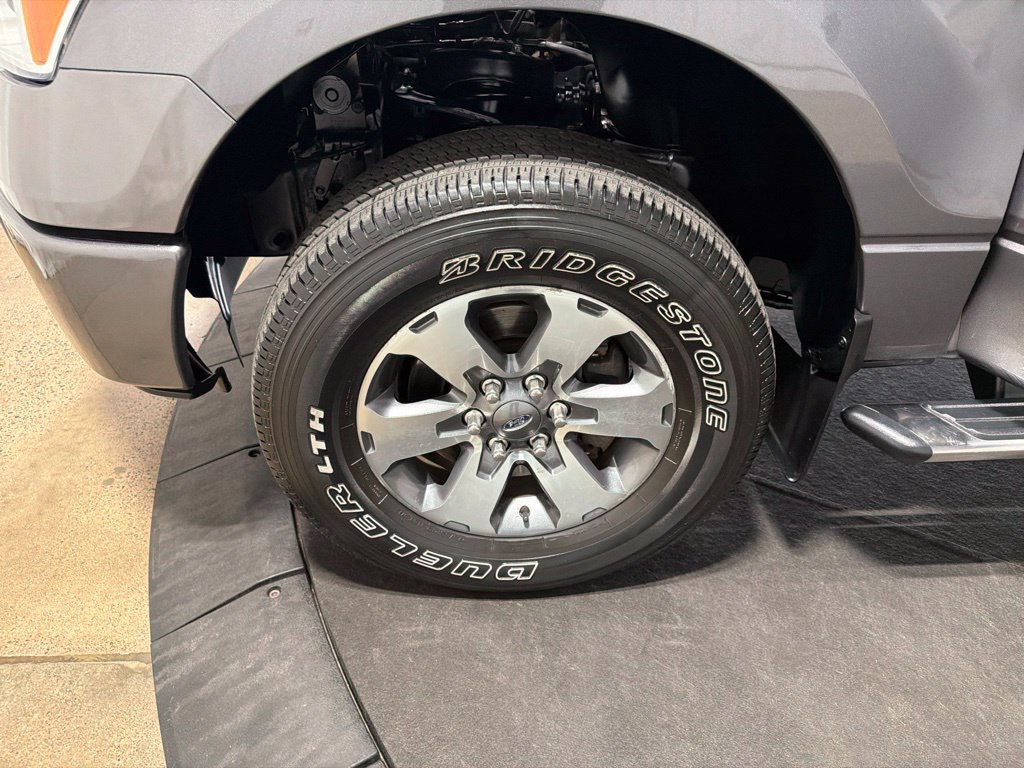 Used 2013 Ford F150 STX w/ Mid Equipment Group AWD/4WD image 29