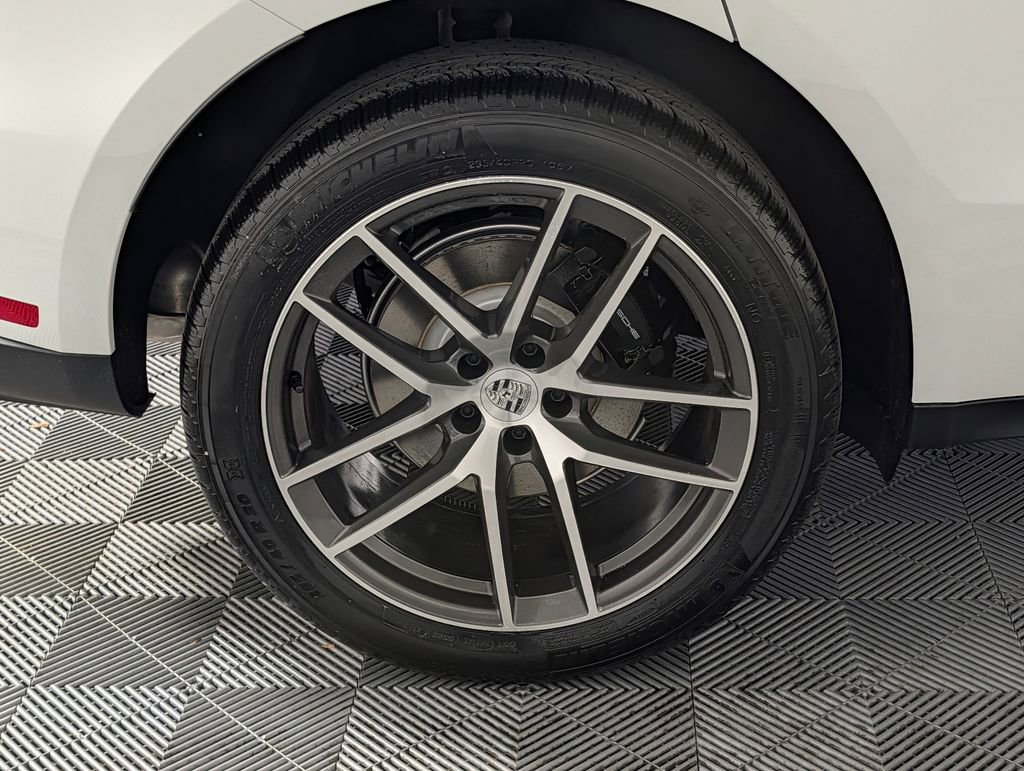 New 2026 Porsche Macan Turbo image 13