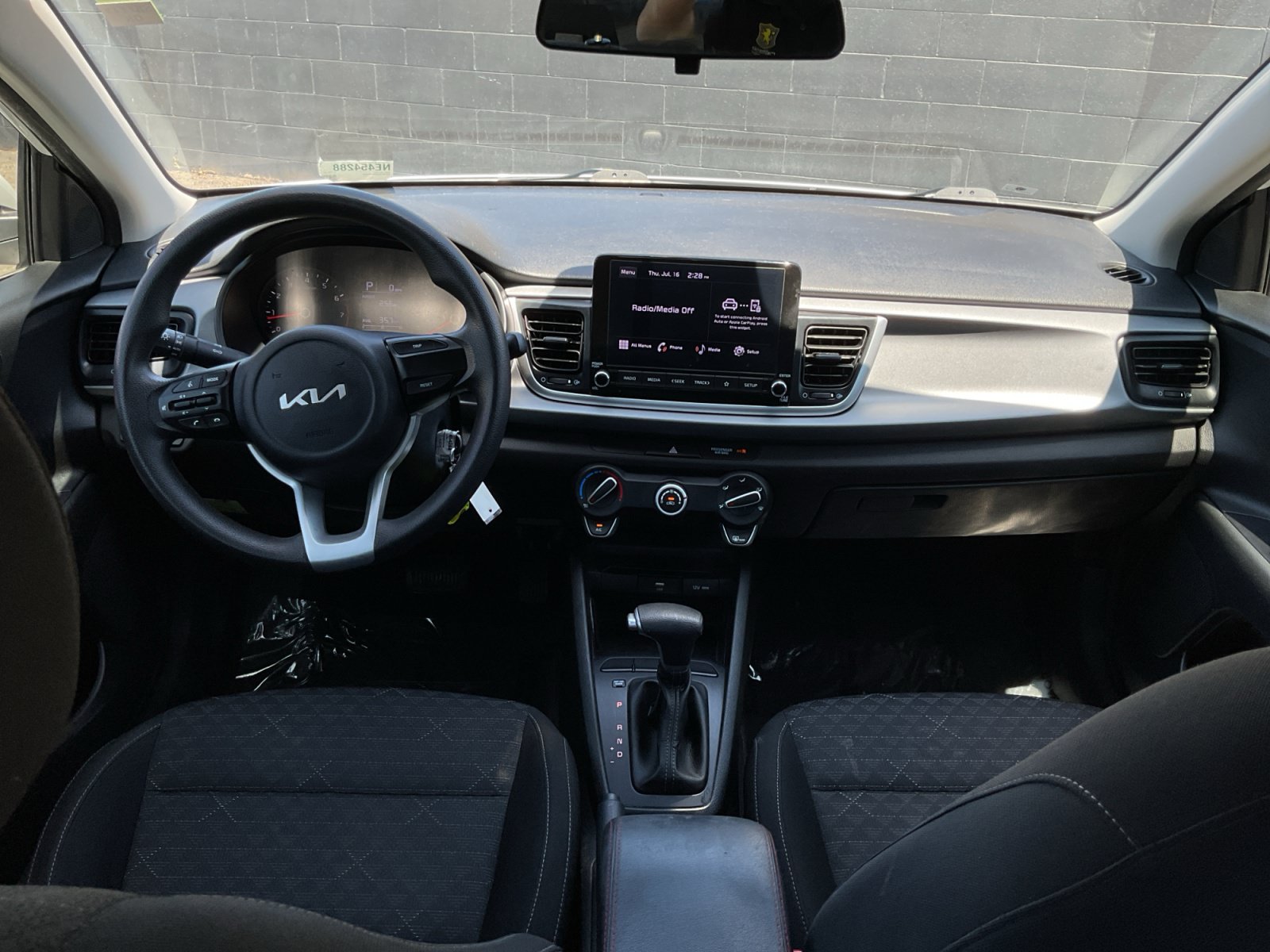 Used 2022 Kia Rio LX FWD image 17