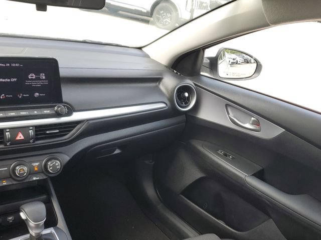 Certified 2024 Kia Forte LXS w/ LXS Technology Package FWD image 13