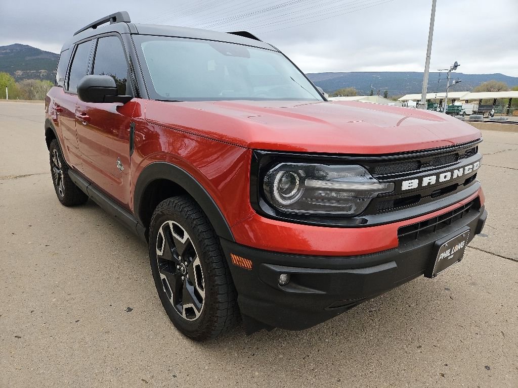 Used 2023 Ford Bronco Sport Outer Banks w/ Tech Package AWD/4WD image 3