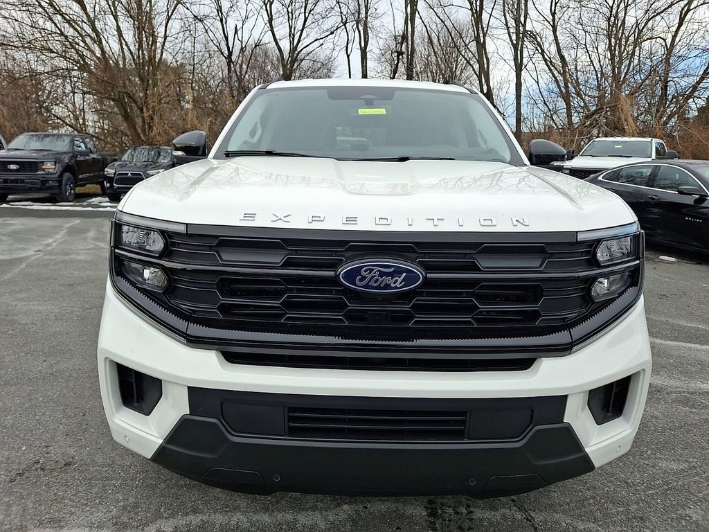 New 2026 Ford Expedition Max Active image 2