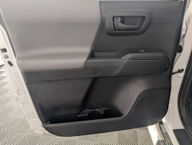 Used 2019 Toyota Tacoma SR w/ SR Convenience Package image 24