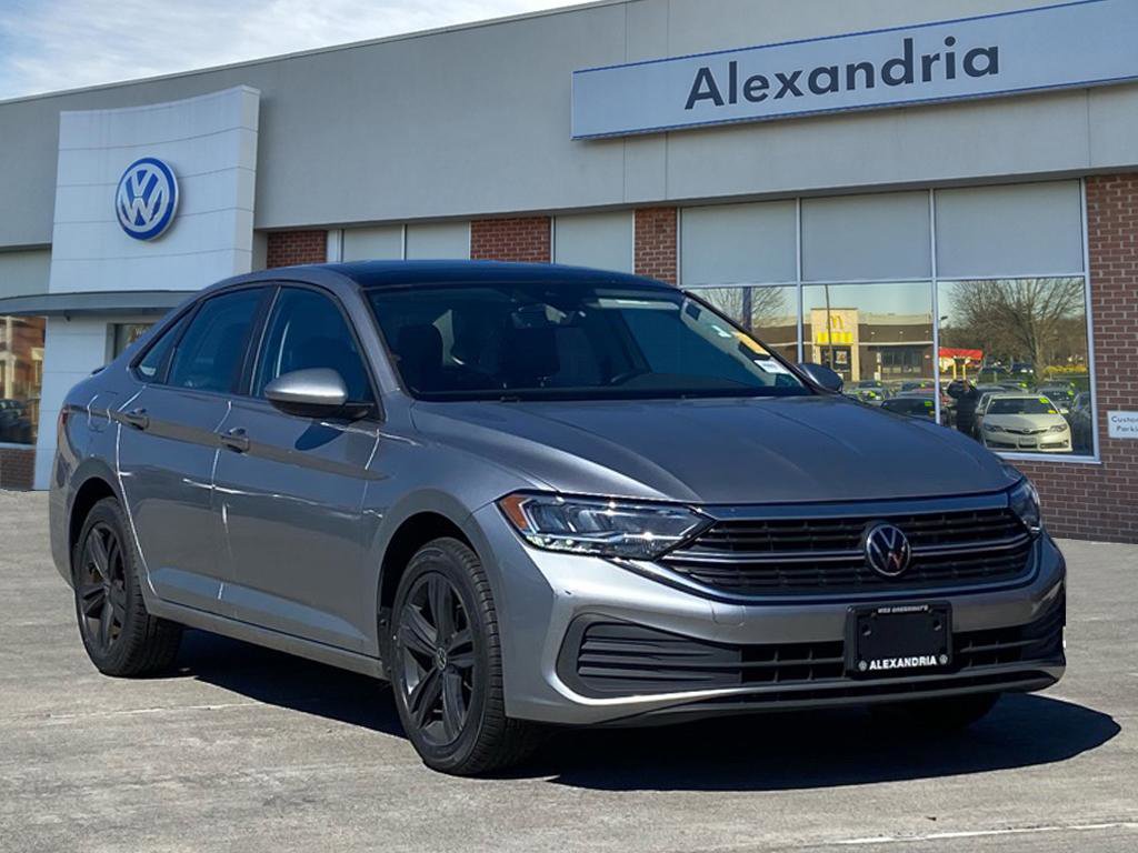 Certified 2023 Volkswagen Jetta SE w/ Panoramic Sunroof Package