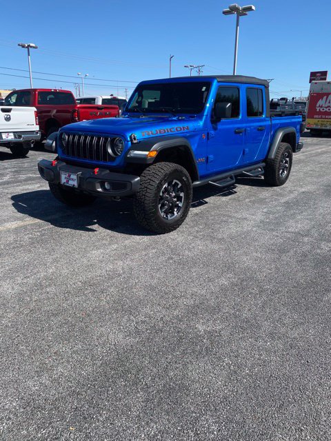 Used 2025 Jeep Gladiator Rubicon w/ Convenience Group