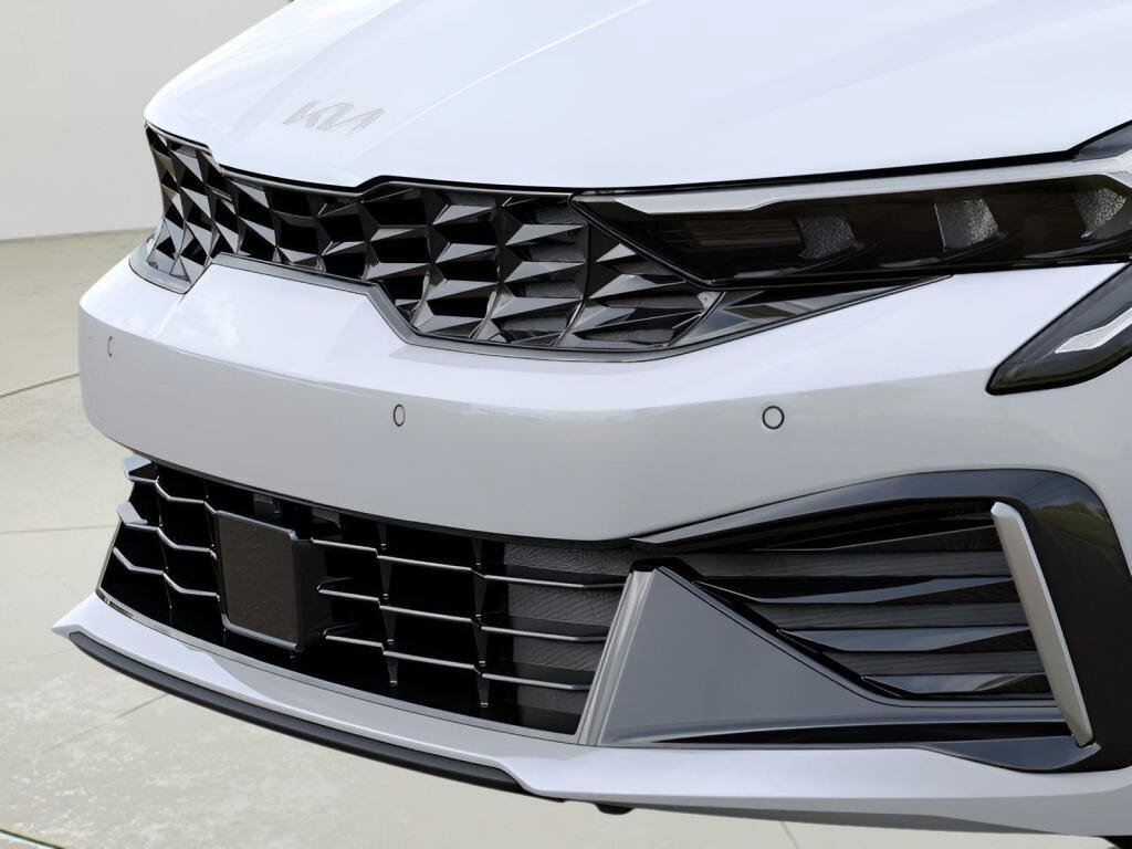 New 2026 Kia K5 LXS FWD image 12