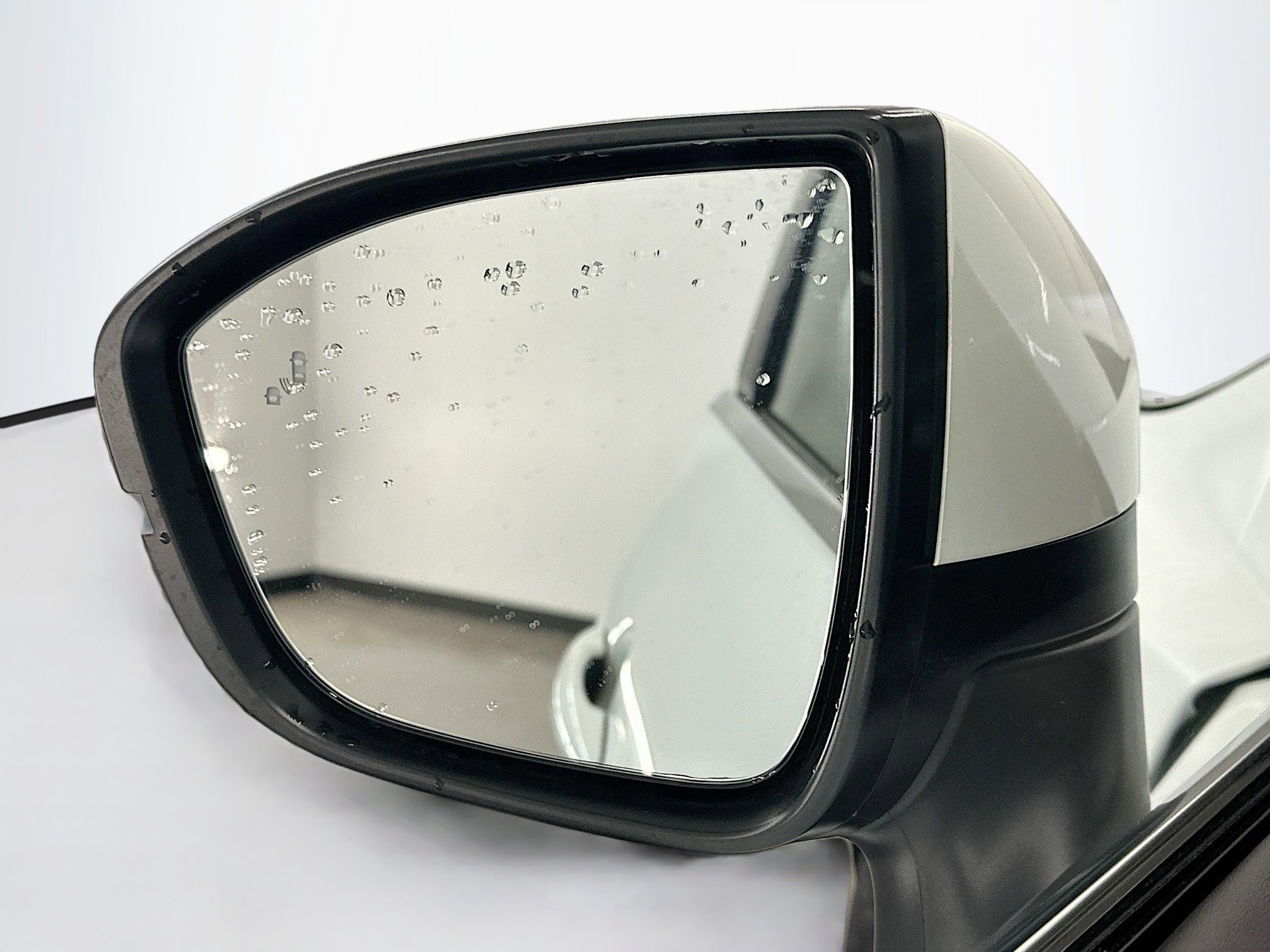 Used 2024 Nissan Pathfinder SL image 16