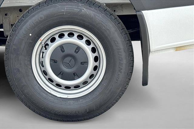 New 2026 Mercedes-Benz Sprinter 2500 image 9