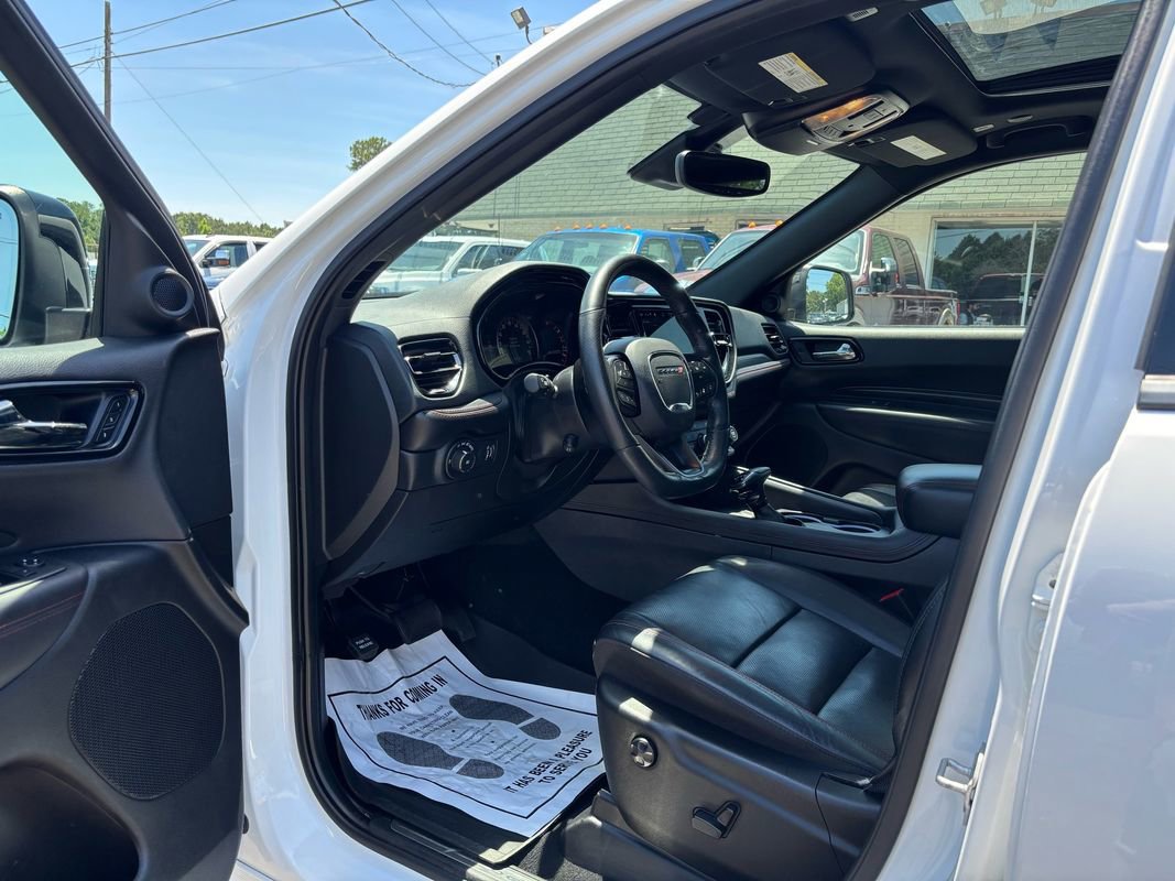 Used 2023 Dodge Durango R/T w/ Tow 'N Go Package AWD/4WD image 21