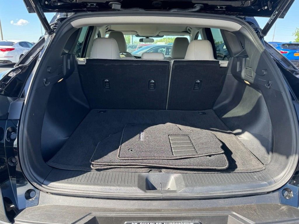 Used 2025 Nissan Murano SV AWD/4WD image 6
